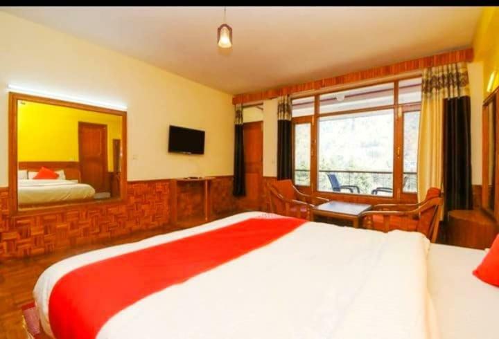 Hotel Rajhans Manali Luaran gambar